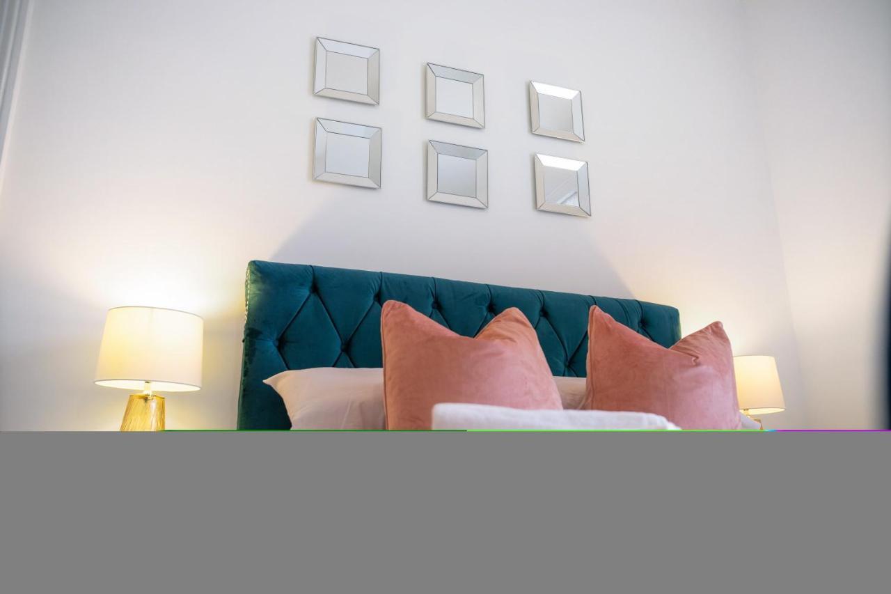 Stunning 4-Bedroom, 2 Bathrooms In Sunderland Sunderland  Exteriér fotografie
